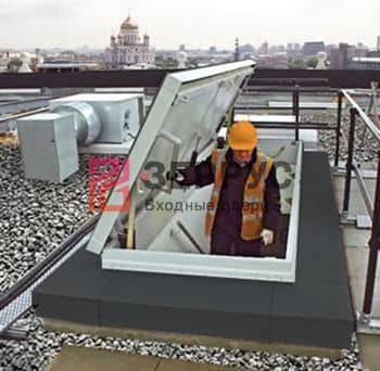 Установленный противопожарный люк Зеррус — пример 436